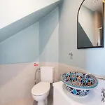 Апартаменты Getaway In